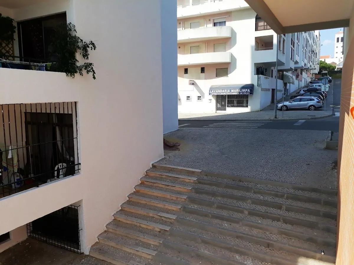 T2 Tahiti - Terraco, Familiar, Garagem, Wifi Apartment Quarteira