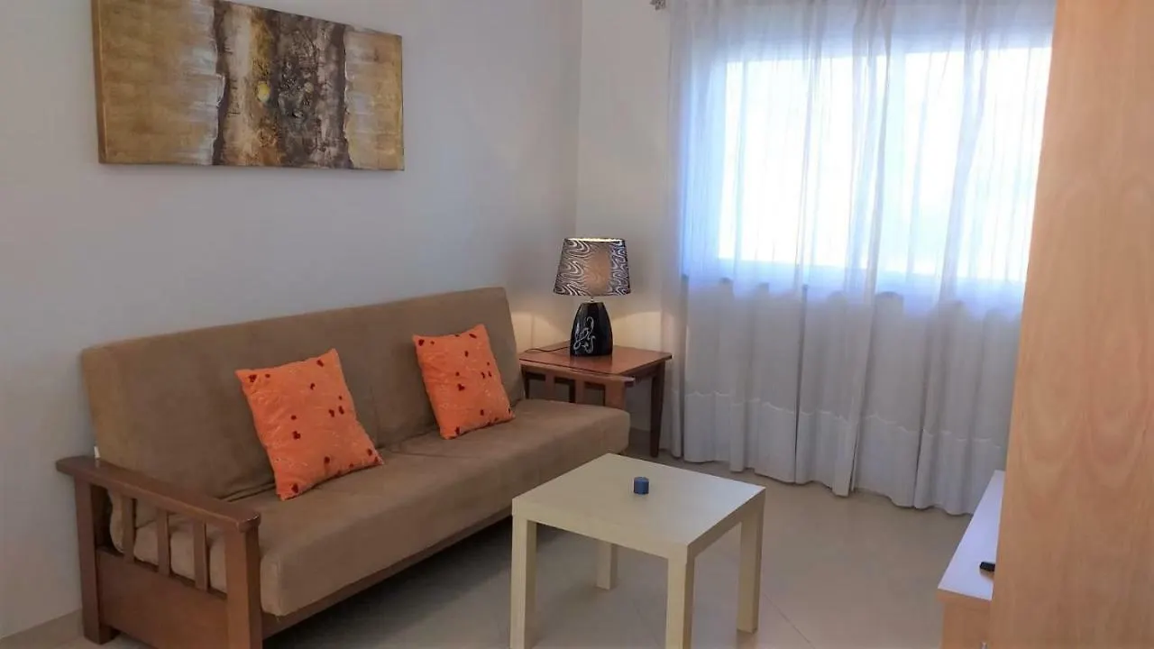 T2 Tahiti - Terraco, Familiar, Garagem, Wifi Apartment Quarteira