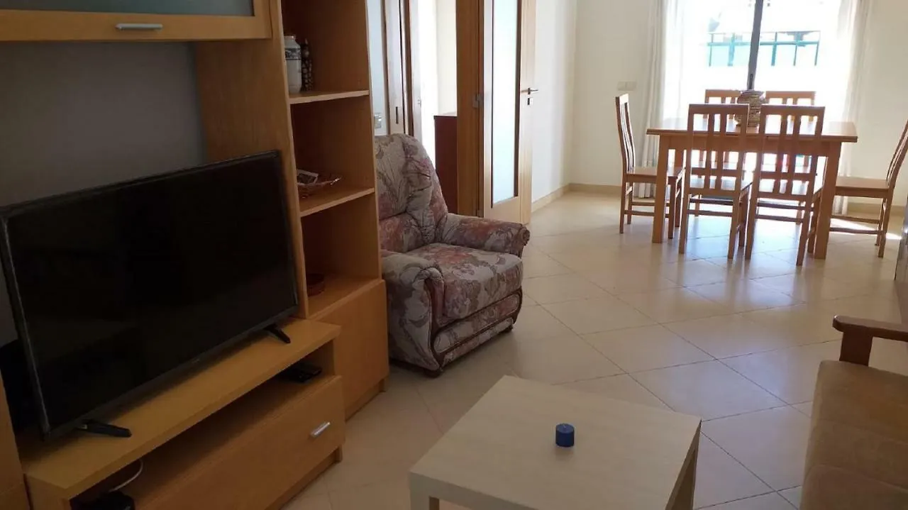 T2 Tahiti - Terraco, Familiar, Garagem, Wifi Apartment Quarteira